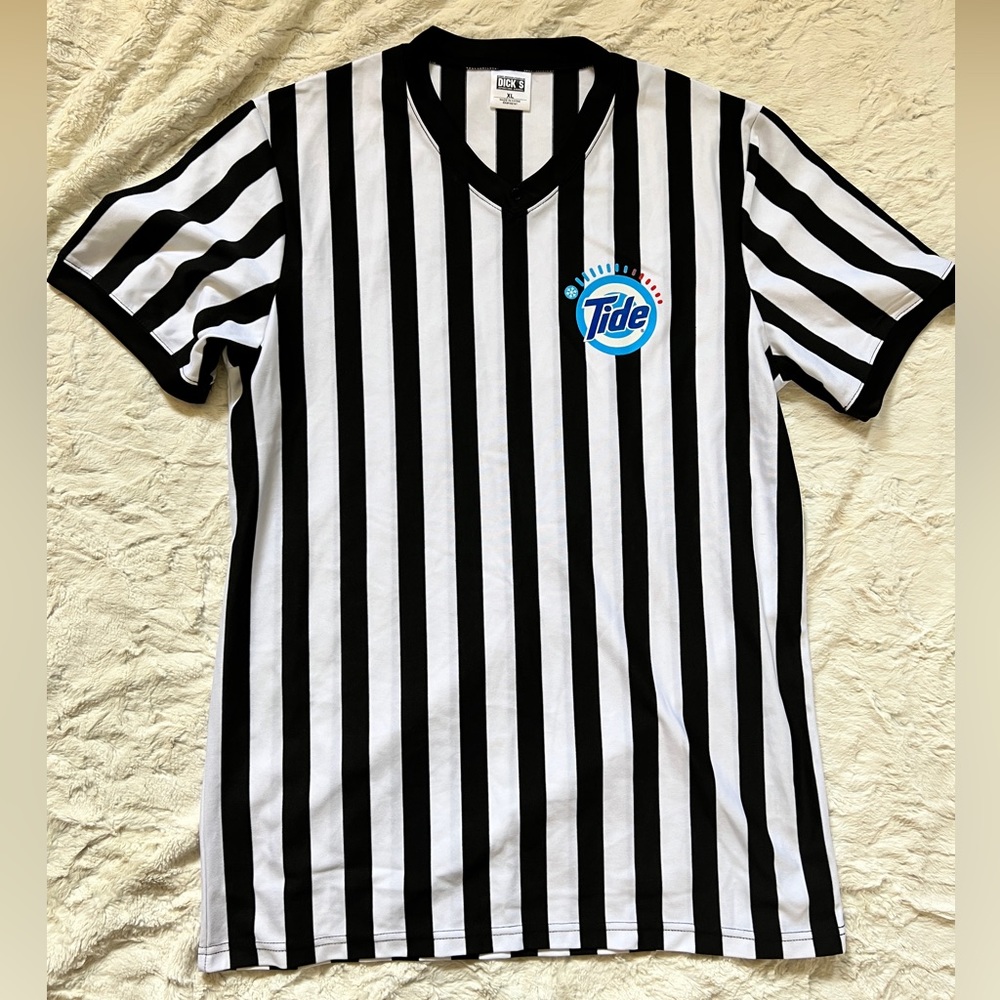 Priced to sell!!! Dick’s referee jersey with Tide logo. 10/10